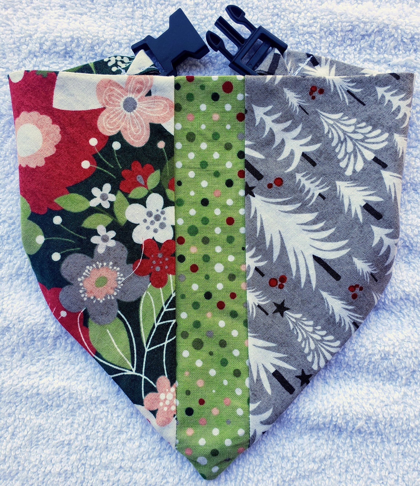 Clip on Dog Bandana With Buckle Pet Cat Bandanna Scarf Pieced Christmas Floral, Trees, Dots, Exclusive Specialty Holiday Winter Handmade to Order