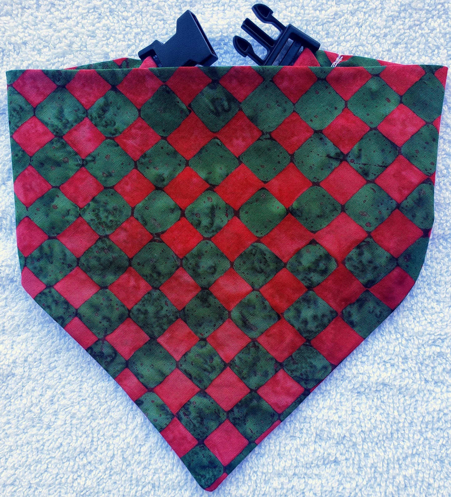 Clip on Dog Bandana With Buckle Pet Cat Bandanna Scarf Christmas Red Green Check Checkerboard Batik Holiday Winter Handmade to Order