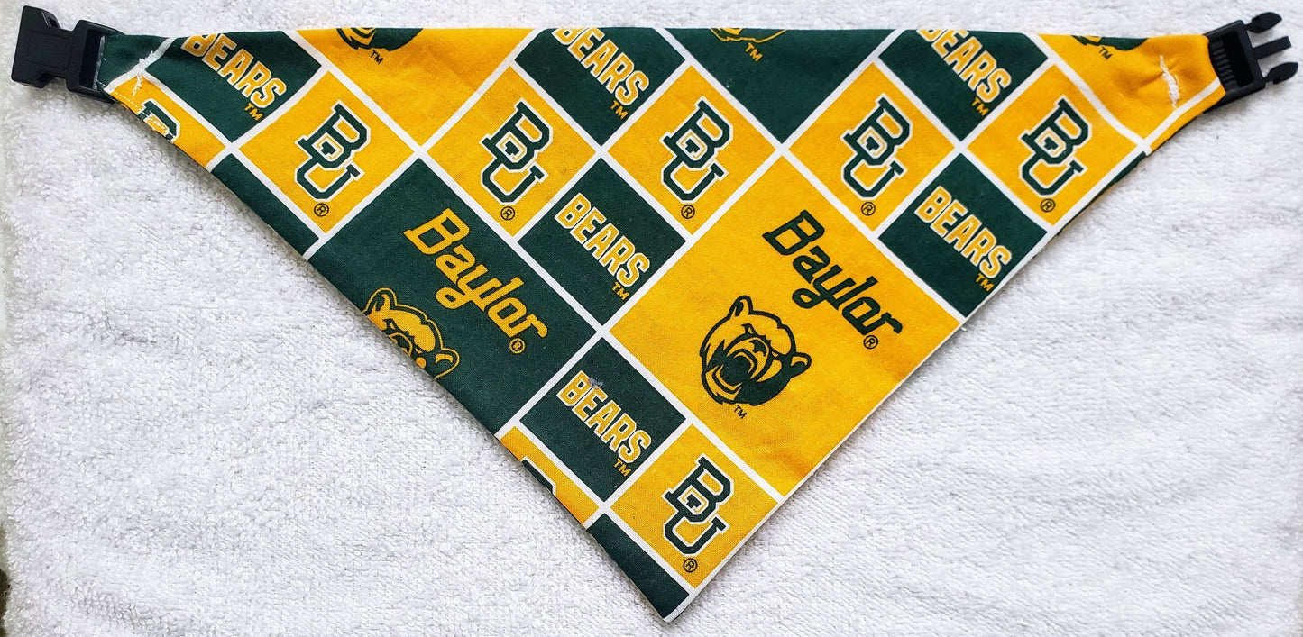 Baylor University Bears Clip on Dog Bandana With Buckle Pet Cat Bandanna Scarf ncaa Handmade to Order
