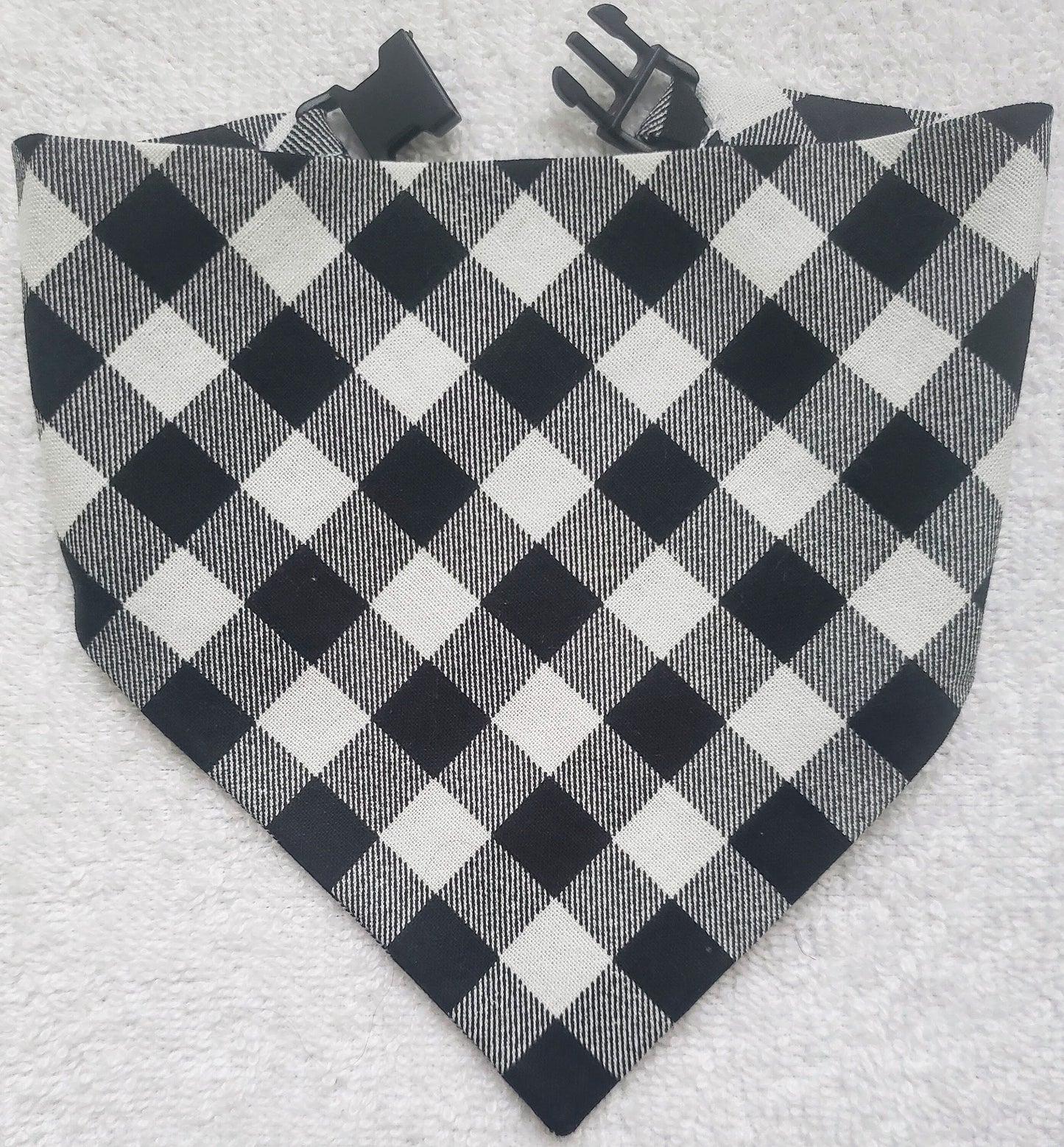 Clip on Dog Bandana With Buckle Pet Cat Bandanna Scarf Small White Buffalo Plaid Buffalo Check Christmas Handmade to Order