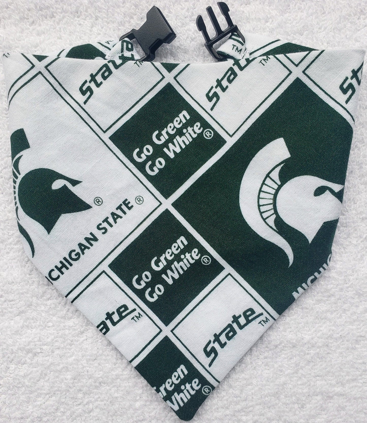 Clip on Dog Bandana With Buckle Pet Cat Bandanna Scarf University of Michigan State Spartans ncaa msu Handmade to Order