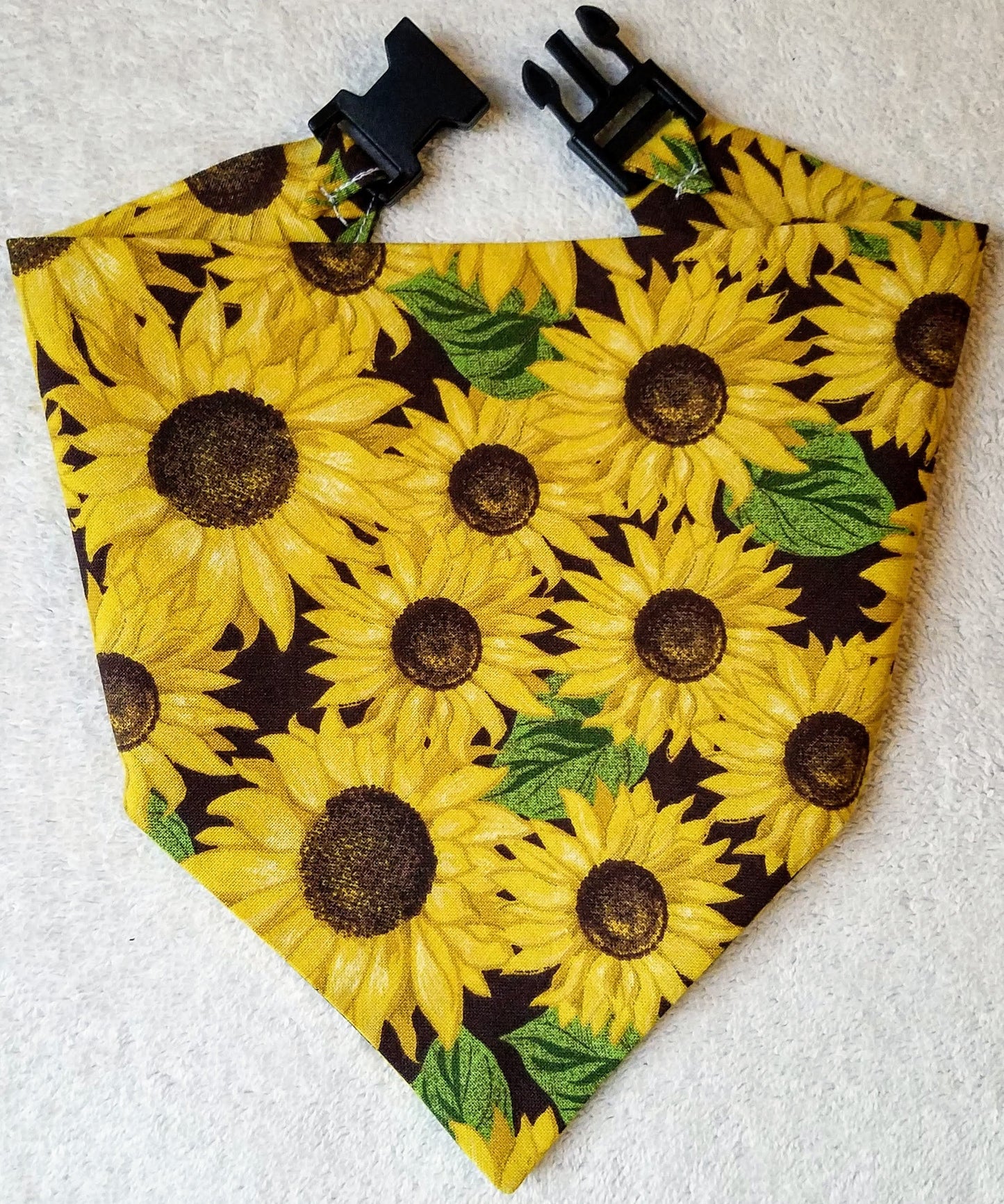 Large Sunflowers Floral Fall Autumn Harvest Clip on Dog Bandana With Buckle Pet Cat Bandanna Handmade to Order