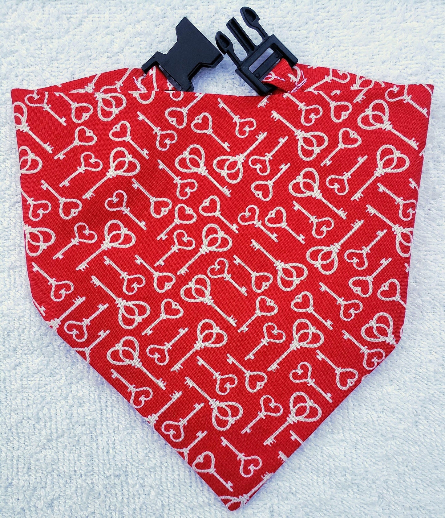 Clip on Dog Bandana With Buckle Pet Cat Bandanna Scarf Valentine's Day Red Key to my Heart Print Handmade to Order