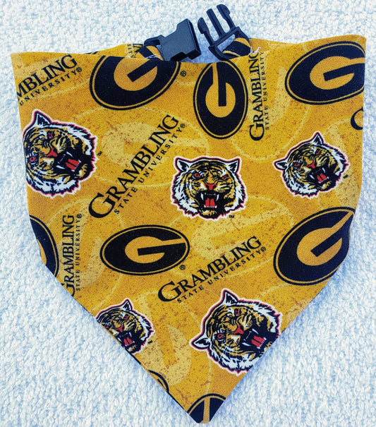 GRAMBLING STATE University GSU TIGERS Clip on Dog Bandana With Buckle Pet Cat Bandanna Scarf ncaa Handmade to Order