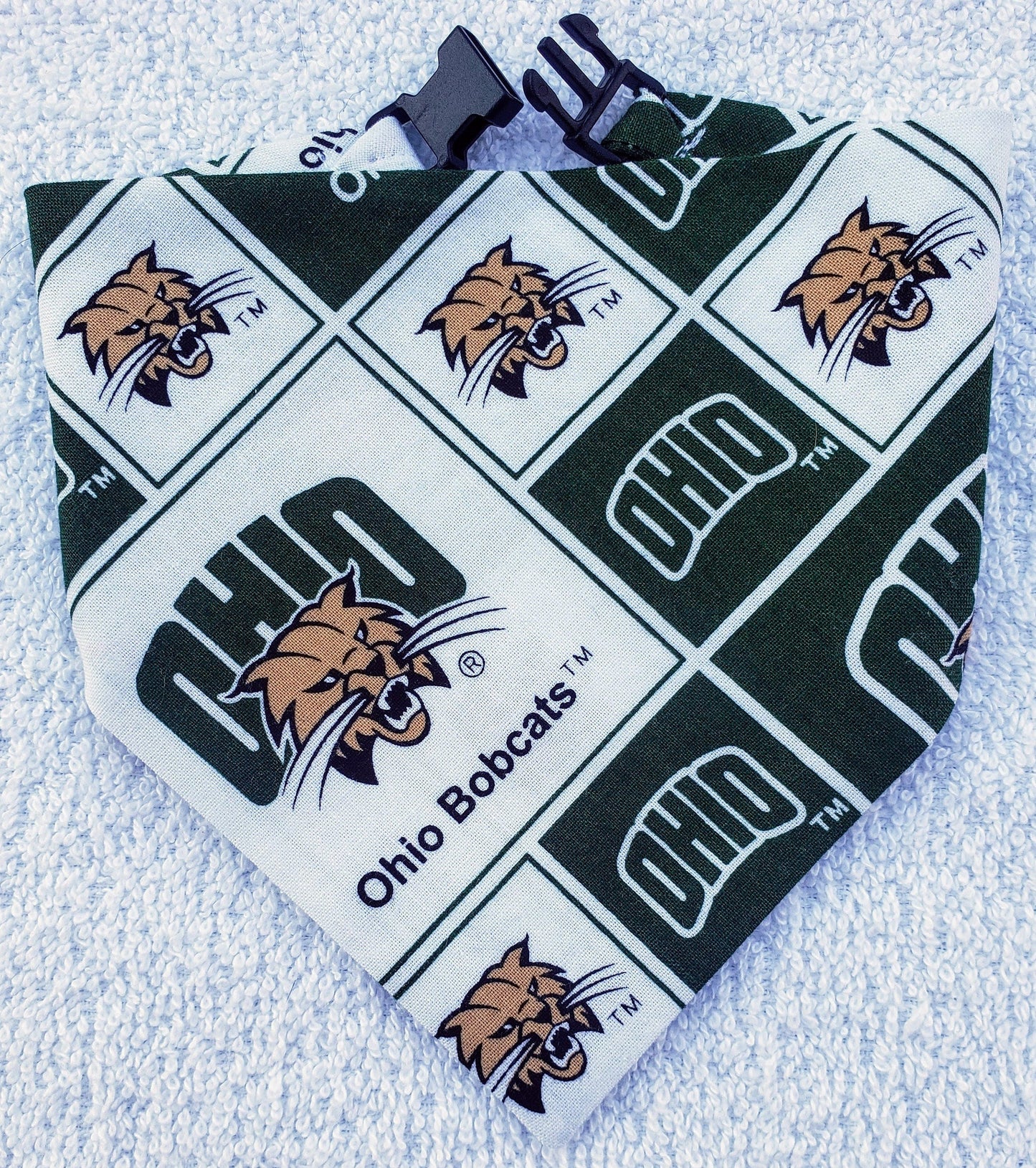 Ohio University BOBCATS Clip on Dog Bandana With Buckle Pet Cat Bandanna Scarf ncaa Handmade to Order