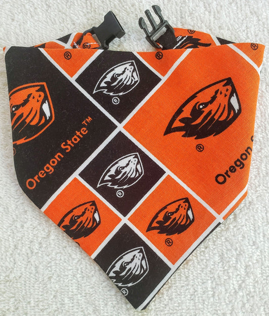 OREGON STATE University OSU BEAVERS Clip on Dog Bandana With Buckle Pet Cat Bandanna Scarf ncaa Handmade to Order
