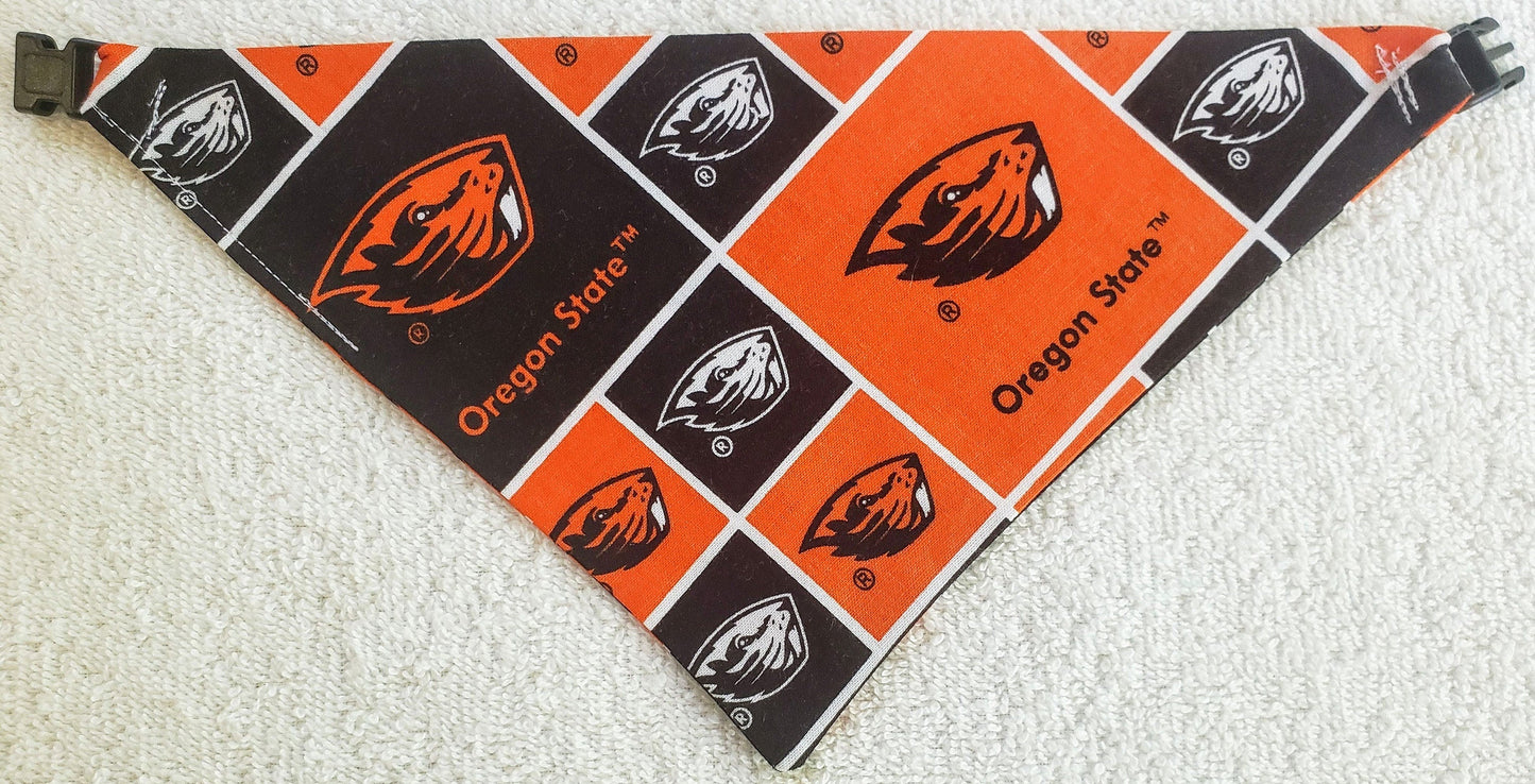 OREGON STATE University OSU BEAVERS Clip on Dog Bandana With Buckle Pet Cat Bandanna Scarf ncaa Handmade to Order