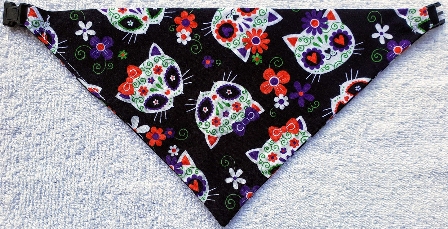 Clip on Dog Bandana With Buckle Pet Cat Bandanna Scarf Cat Sugar Skulls Day of the Dead Dia de los Muertos Handmade to Order