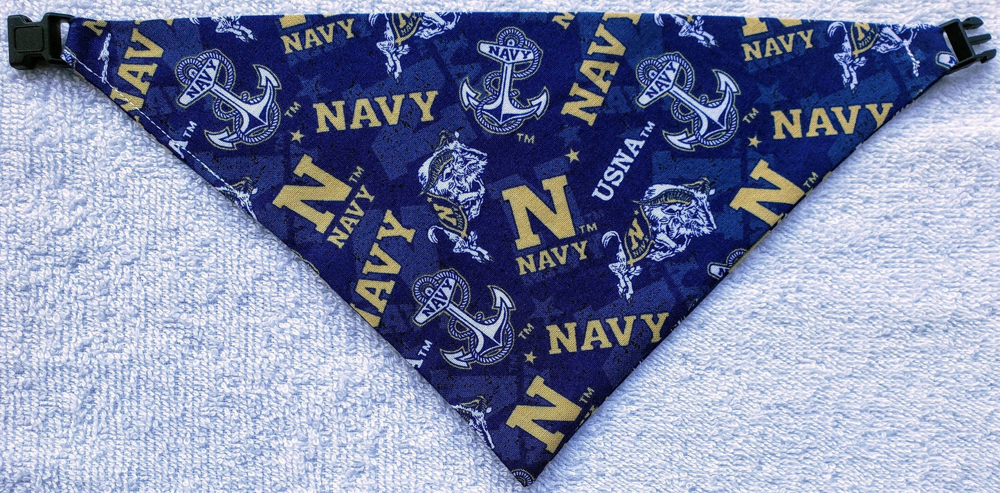 Navy US NAVAL ACADEMY USNA Midshipmen Mids Clip on Dog Bandana With Buckle Pet Cat Bandanna Scarf ncaa Handmade to Order