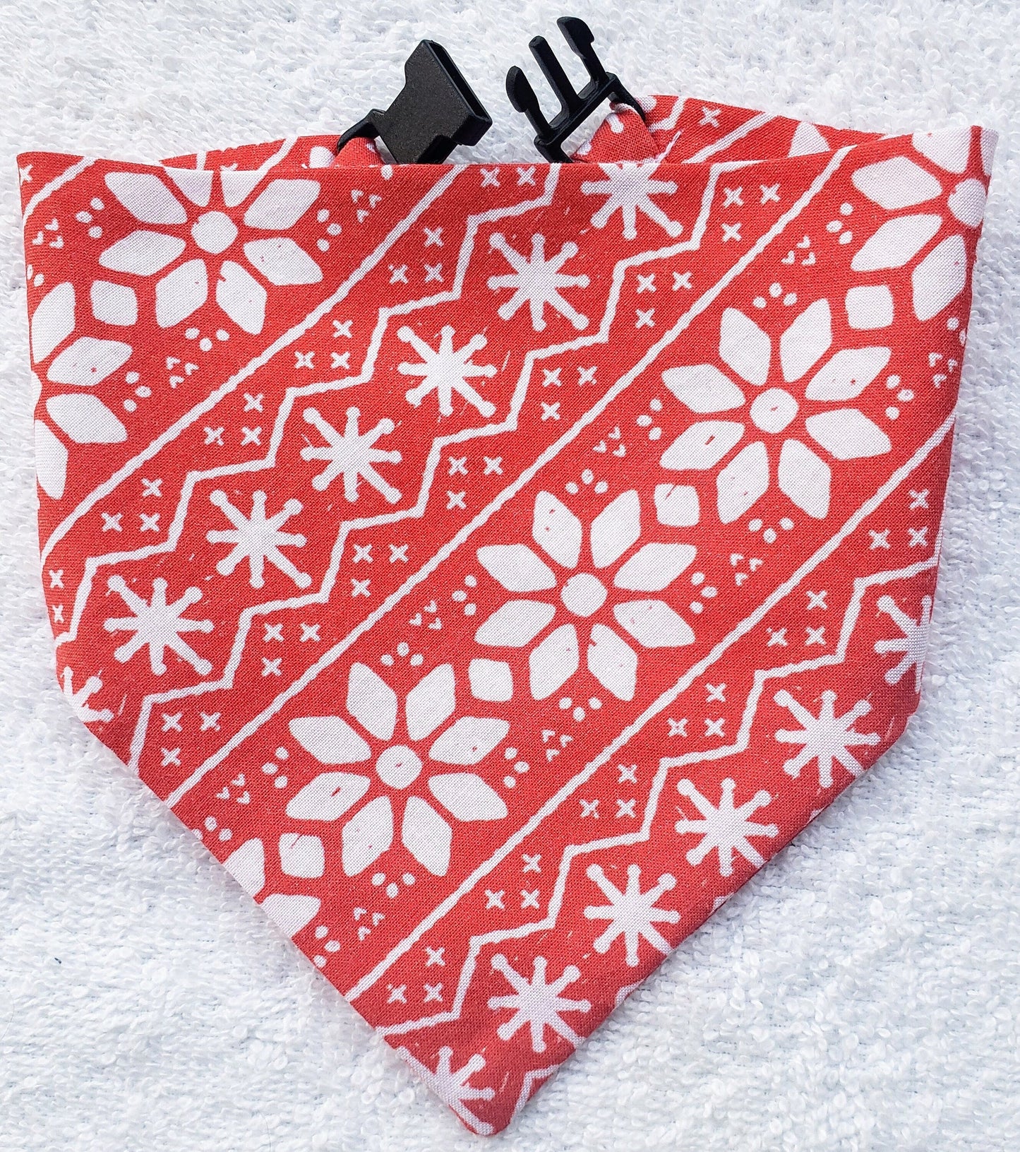 Clip on Dog Bandana With Buckle Pet Cat Bandanna Scarf Red & White Scandinavian Snowflake Sweater Pattern Handmade to Order