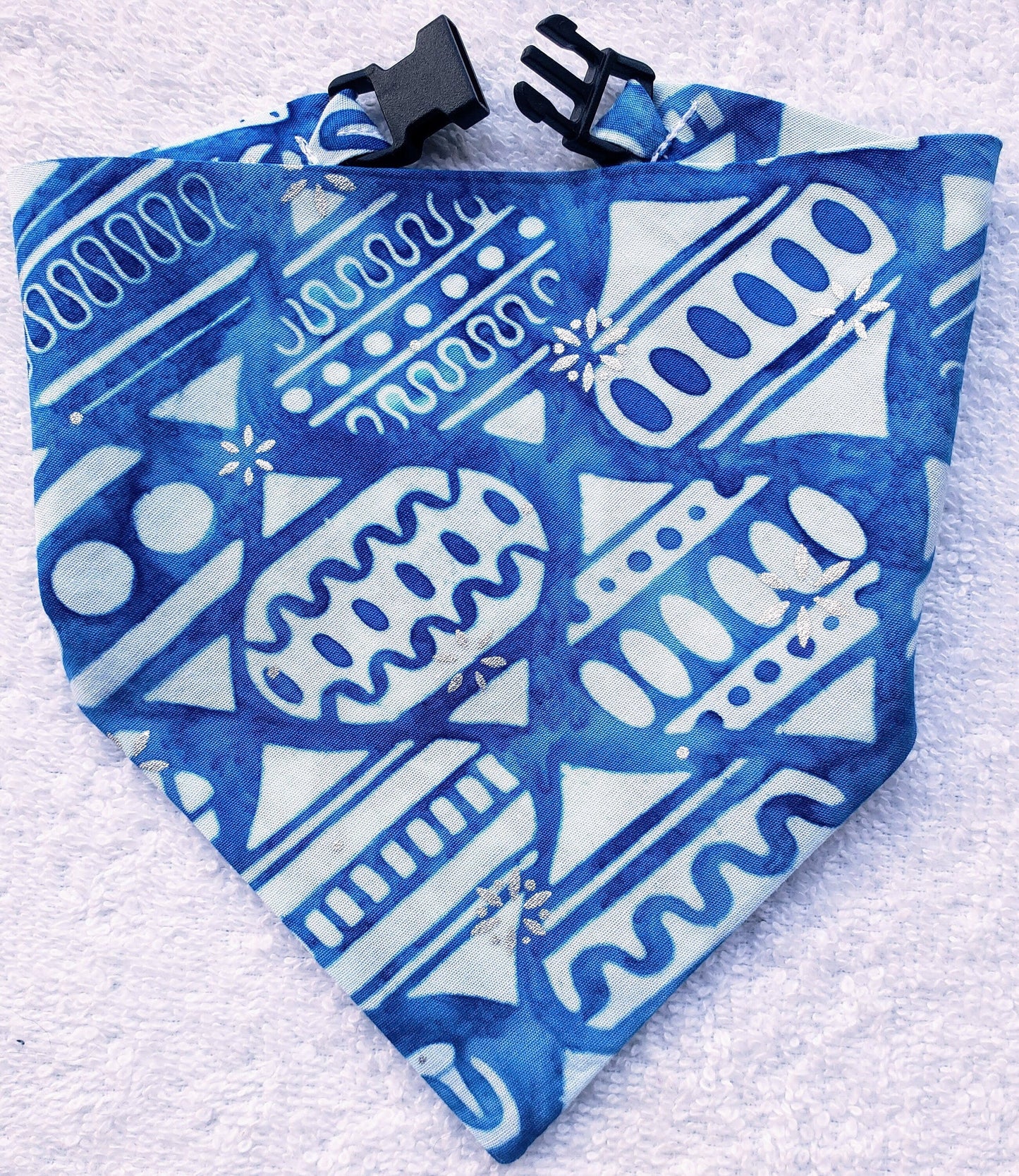 Christmas Ornaments Winter Holiday Clip on Dog Bandana With Buckle Pet Cat Bandanna Handmade to Order