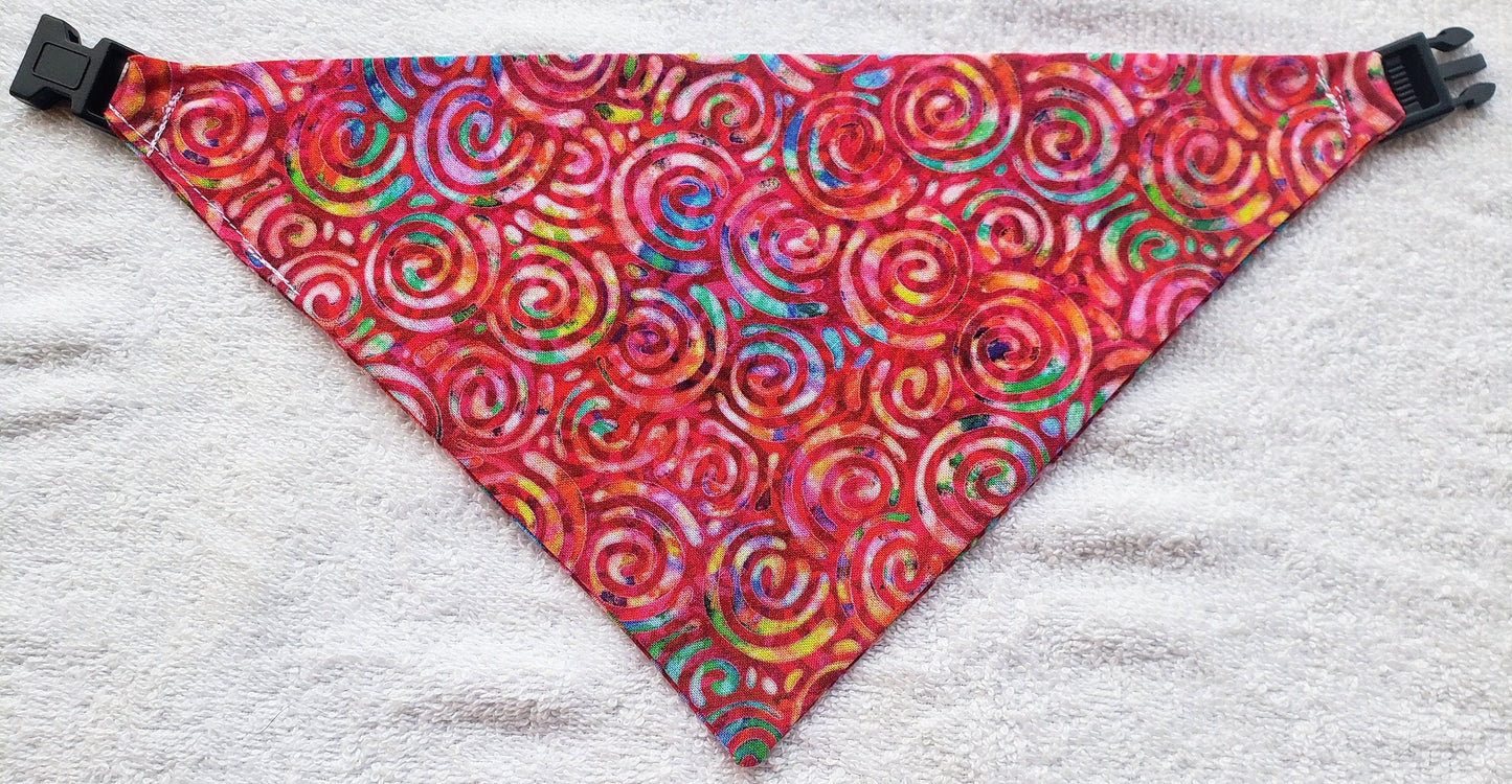 Clip on Dog Bandana With Buckle Pet Cat Bandanna Scarf MAGENTA Pantone 2023 Color of the Year Spirals Colorful Handmade to Order