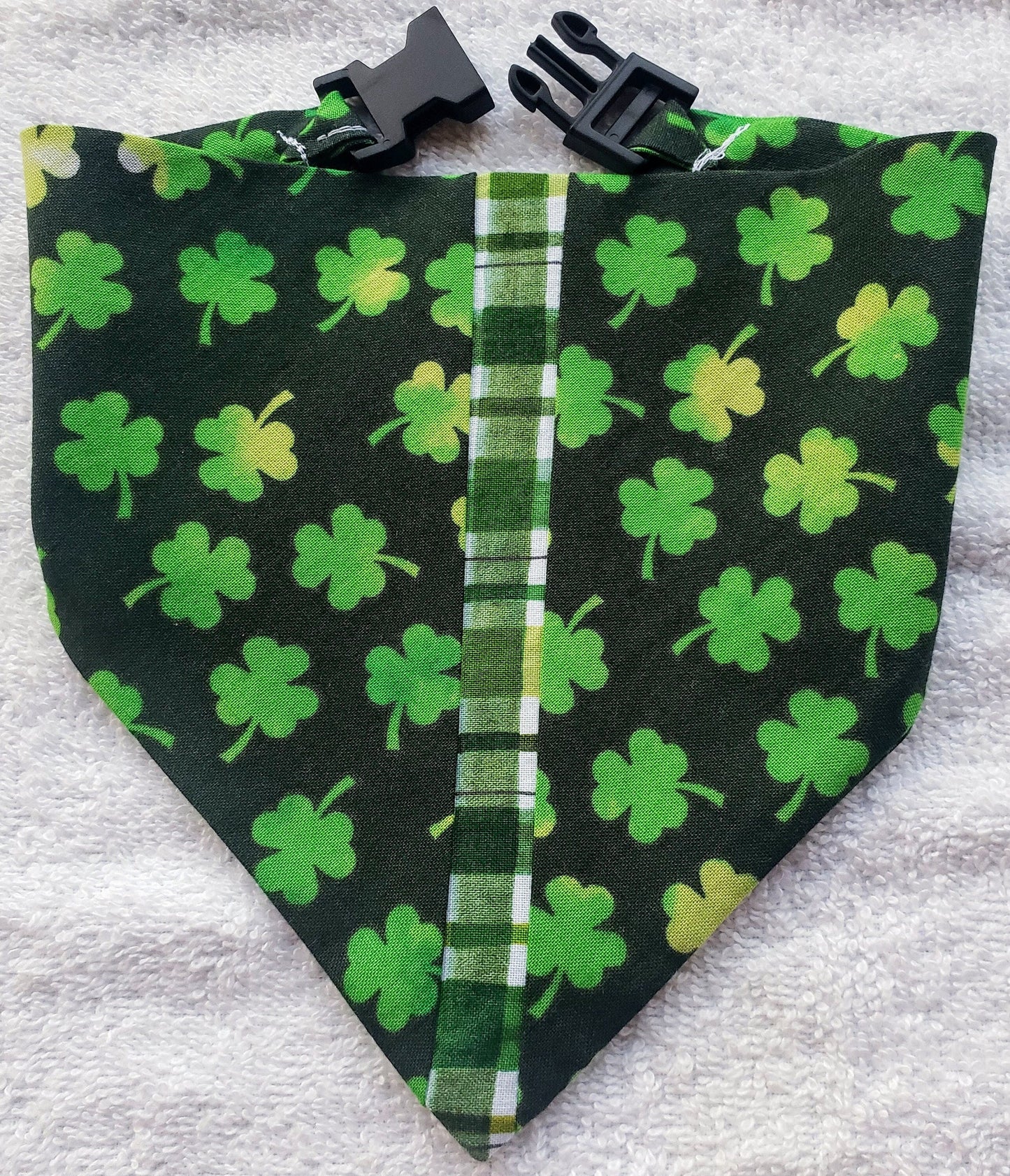 Clip on Dog Bandana With Buckle Pet Cat Bandanna Scarf St Patrick's Day Lucky Green Shamrocks Plaid Exclusive Handmade to Order
