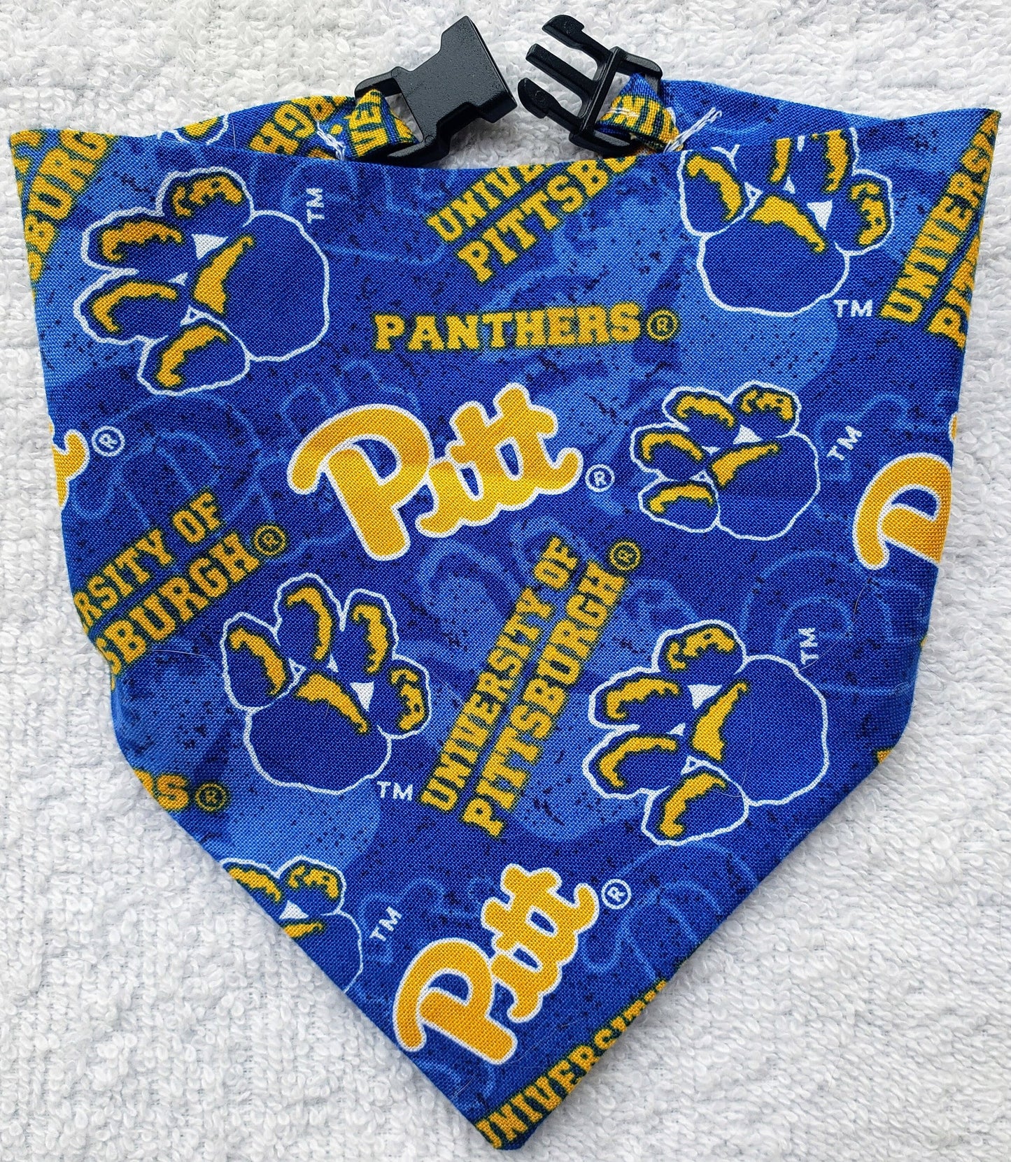 University of Pittsburgh Panthers Clip on Dog Bandana With Buckle Pet Cat Bandanna Scarf ncaa Handmade to Order