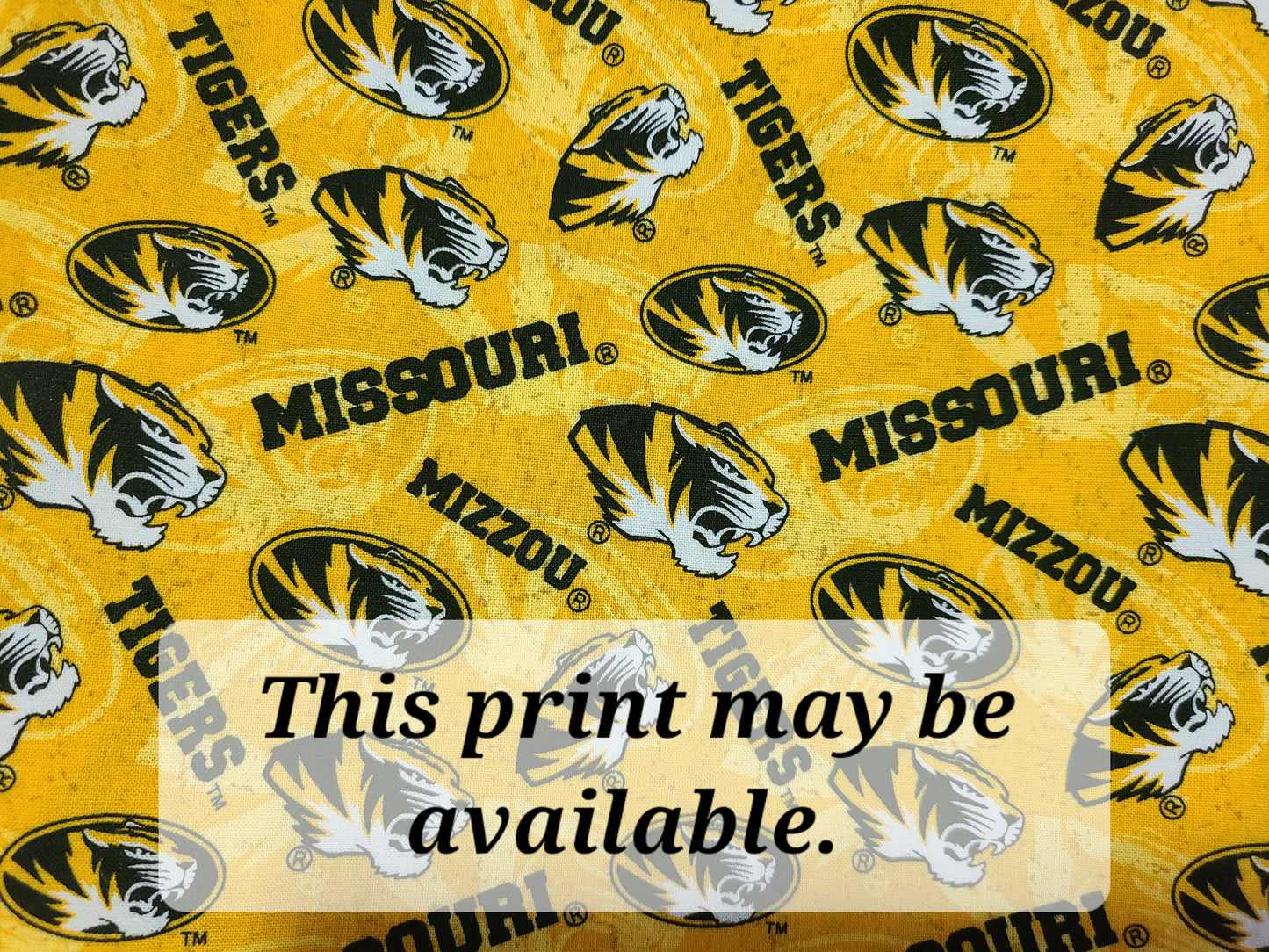 University of Missouri Tigers Clip on Dog Bandana With Buckle Pet Cat Bandanna Scarf ncaa Handmade to Order