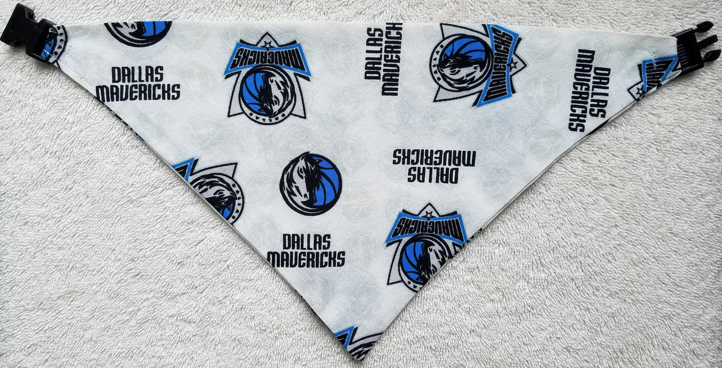 DALLAS MAVERICKS mavs basketball nba Print Clip on Dog Bandana With Buckle Pet Cat Bandanna Scarf Handmade to Order