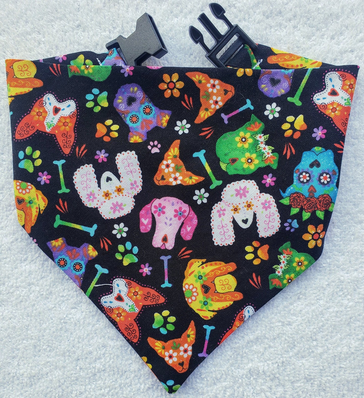 Sugar Skull Dogs Dia de los Muertos Fall Autumn Halloween Clip on Dog Bandana With Buckle Pet Cat Bandanna Handmade to Order