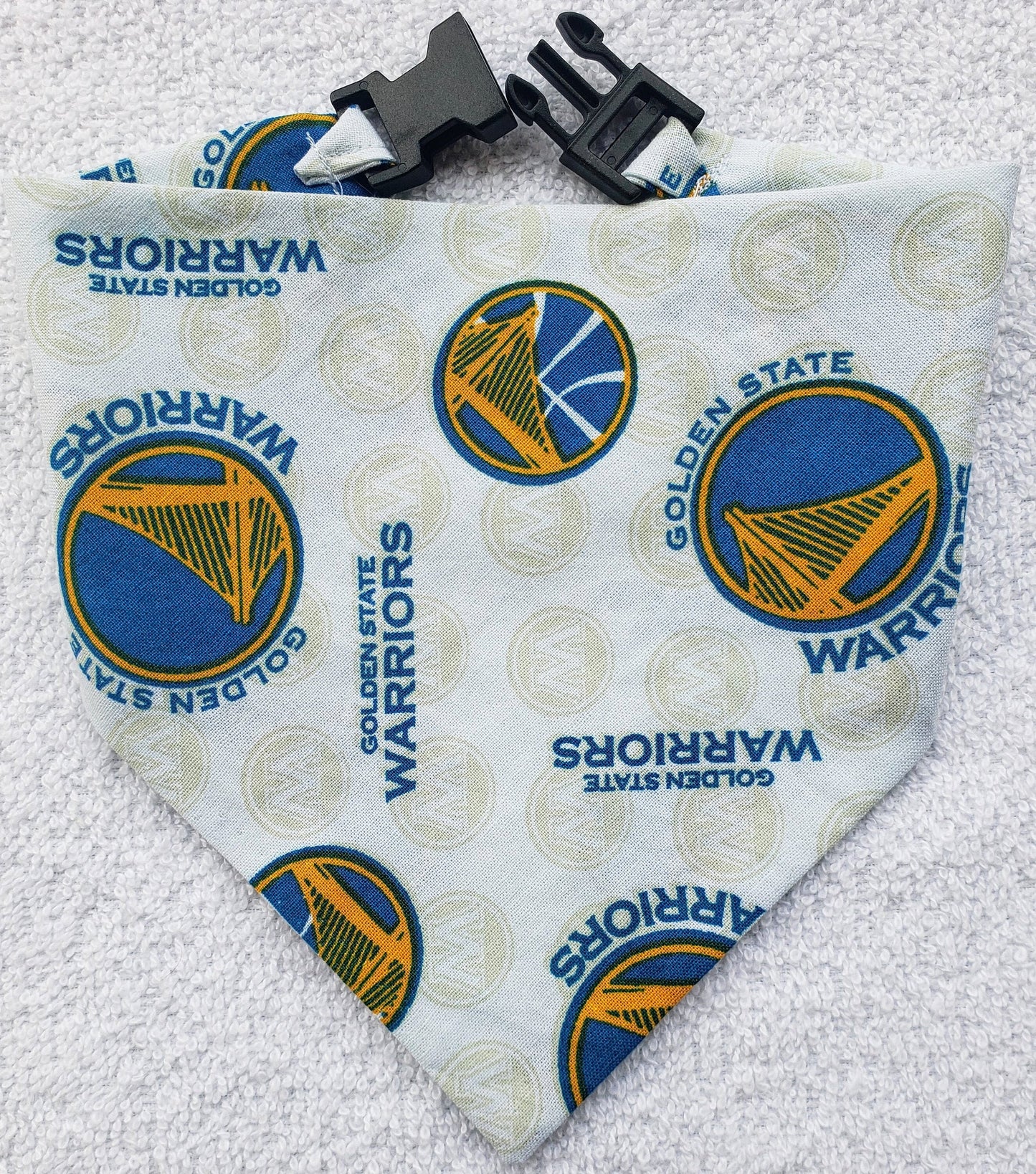 GOLDEN STATE WARRIORS basketball nba Print Clip on Dog Bandana With Buckle Pet Cat Bandanna Scarf Handmade to Order
