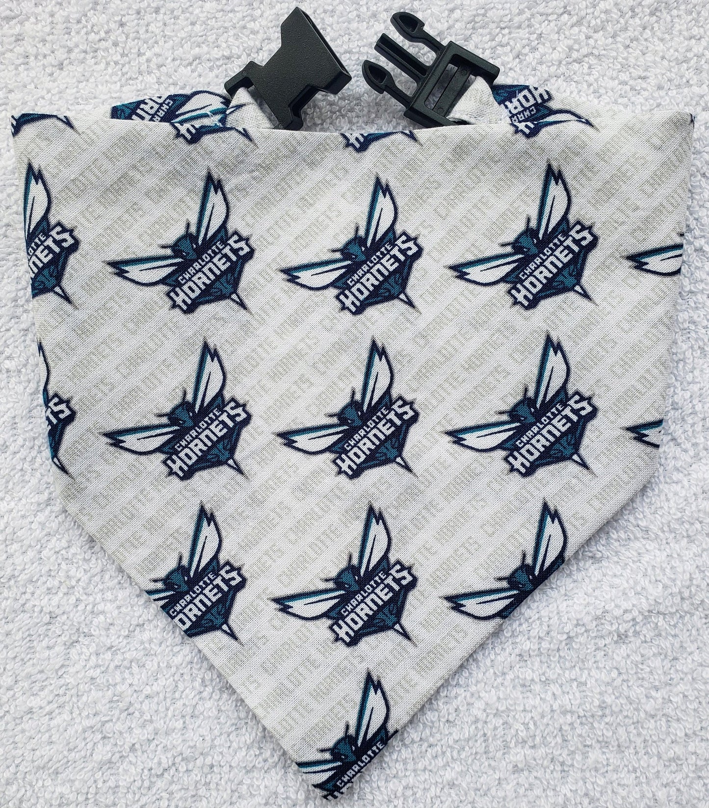 Clip on Dog Bandana With Buckle Pet Cat Bandanna Scarf CHARLOTTE HORNETS basketball nba Print Handmade to Order