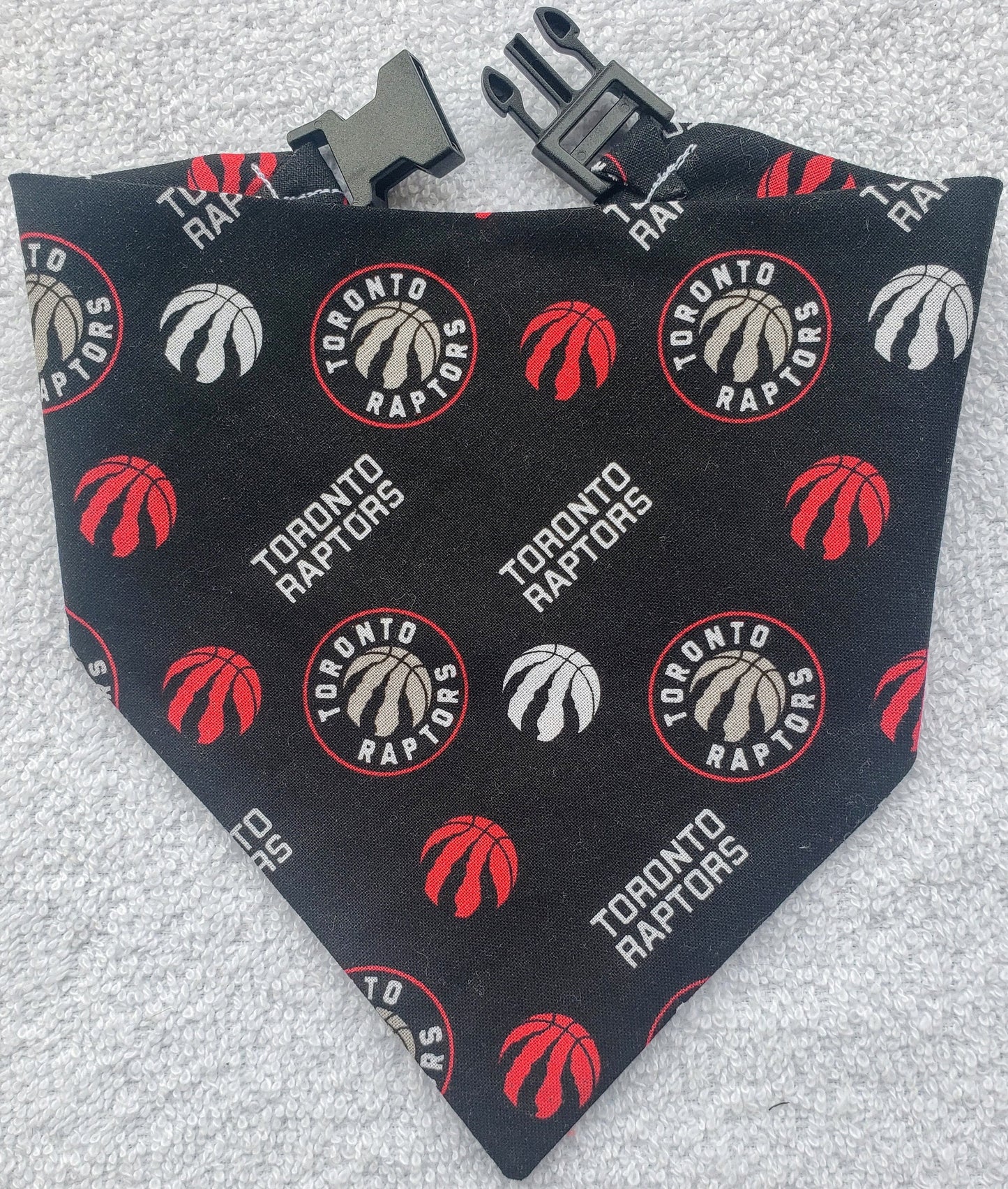 Clip on Dog Bandana With Buckle Pet Cat Bandanna Scarf TORONTO RAPTORS basketball nba Print Handmade to Order