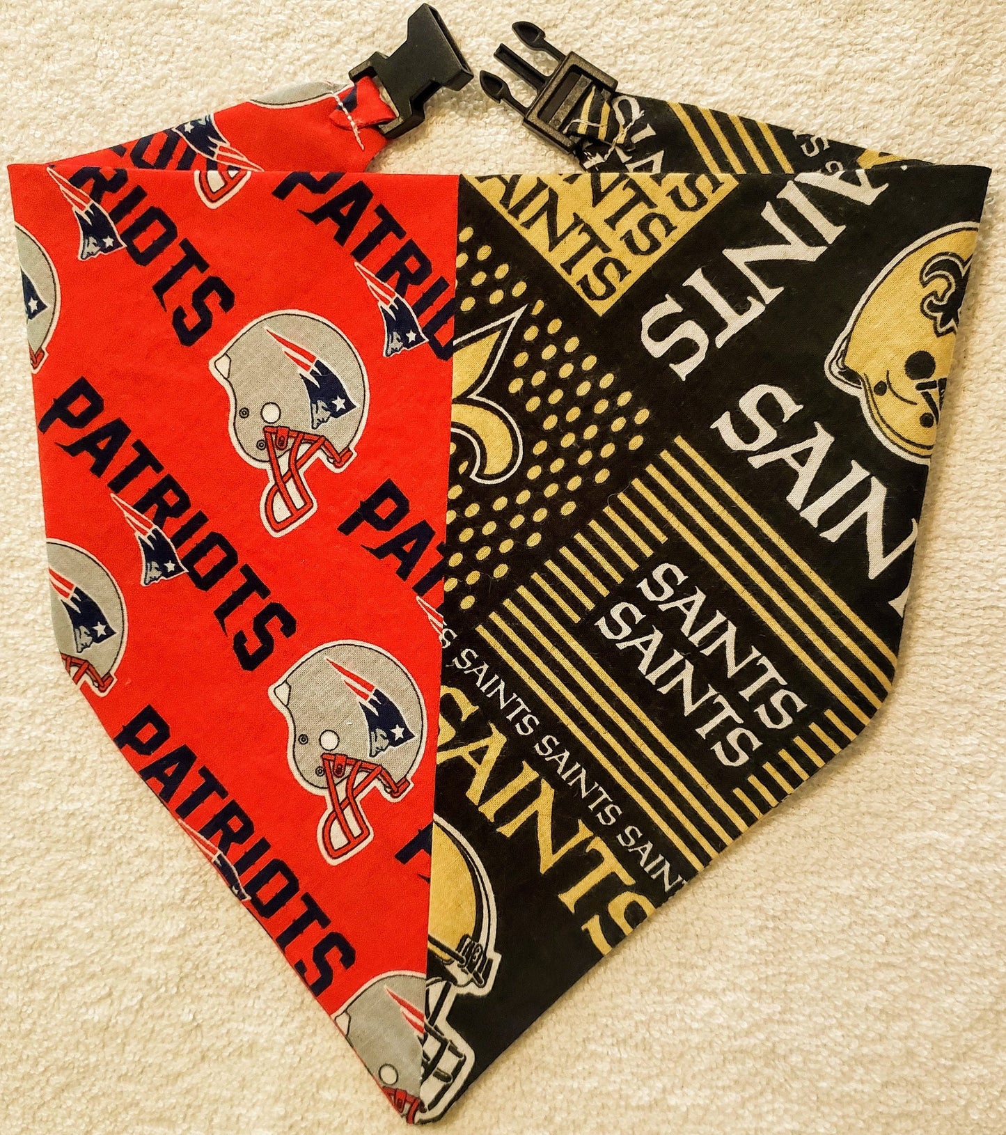 HOUSE DIVIDED Football Choose TWO Teams nfl Clip on Dog Bandana With Buckle Pet Cat Bandanna Scarf Handmade to Order