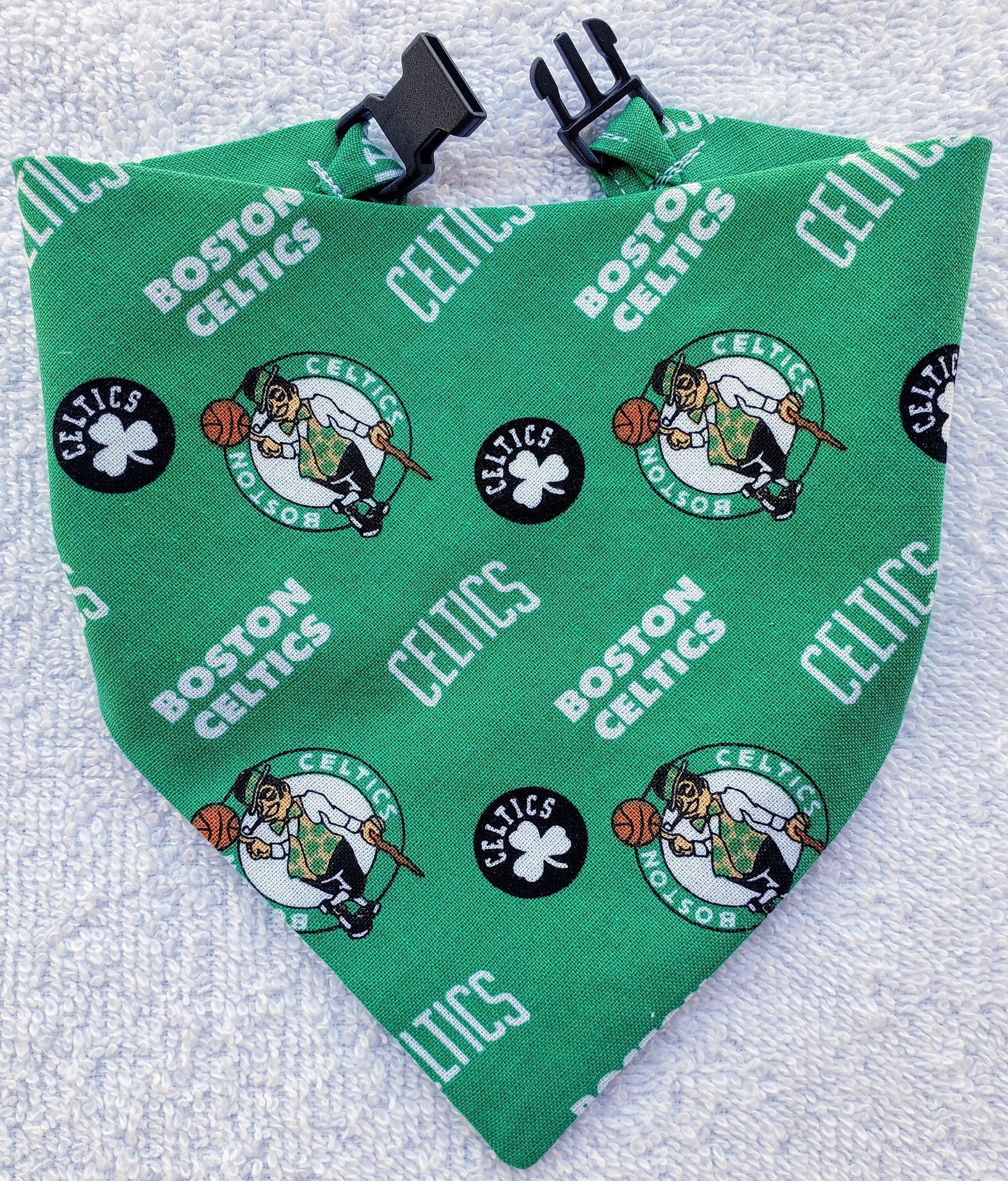 Clip on Dog Bandana With Buckle Pet Cat Bandanna Scarf BOSTON CELTICS basketball nba Print Handmade to Order