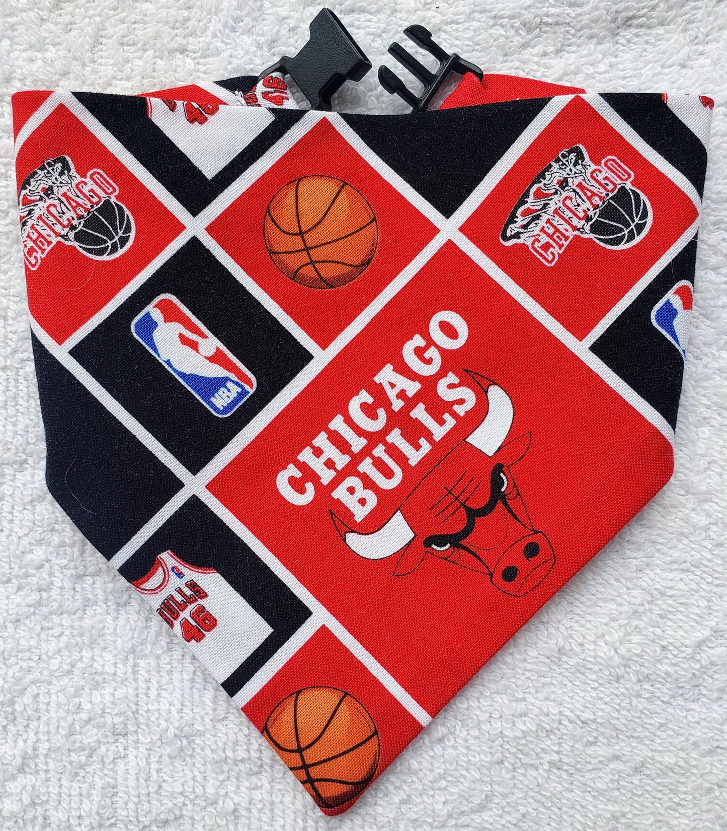 Clip on Dog Bandana With Buckle Pet Cat Bandanna Scarf CHICAGO BULLS Basketball nba Handmade to Order