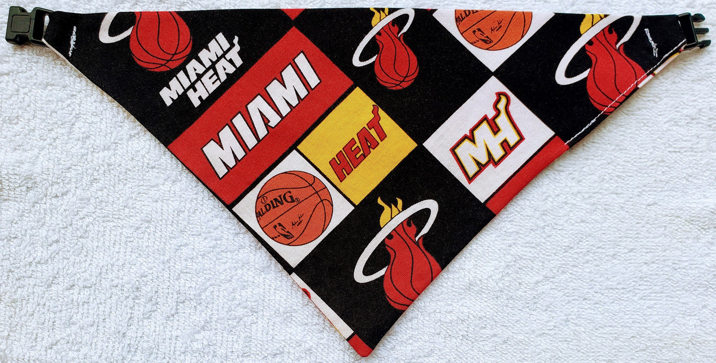 MIAMI HEAT Basketball nba Clip on Dog Bandana With Buckle Pet Cat Bandanna Scarf Handmade to Order