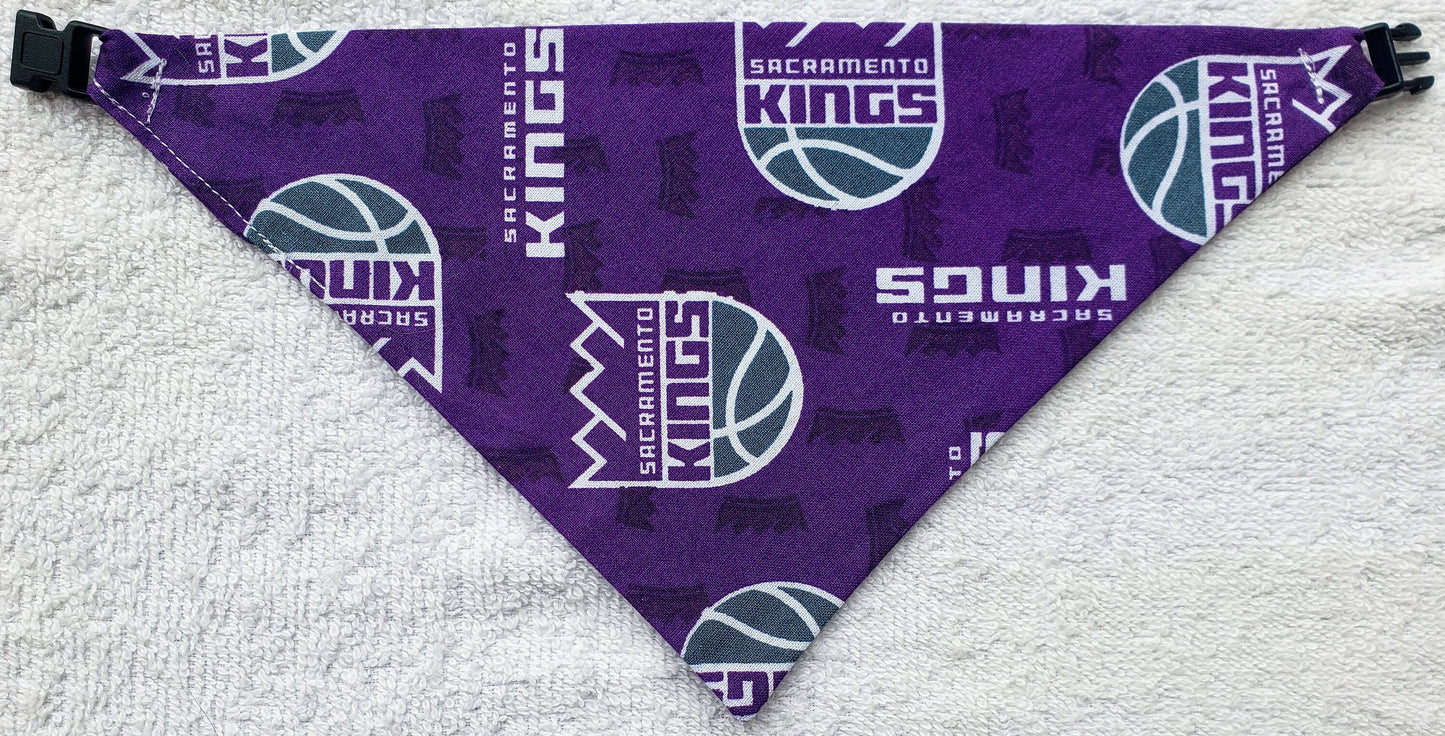 Clip on Dog Bandana With Buckle Pet Cat Bandanna Scarf SACRAMENTO KINGS Basketball nba Handmade to Order