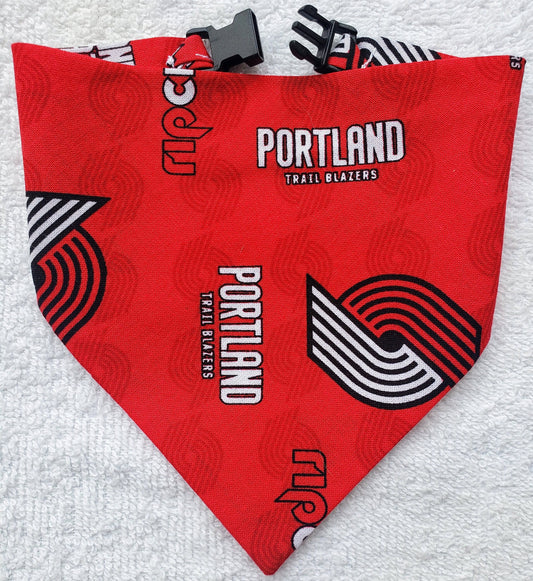PORTLAND TRAIL BLAZERS Basketball nba Clip on Dog Bandana With Buckle Pet Cat Bandanna Scarf Handmade to Order