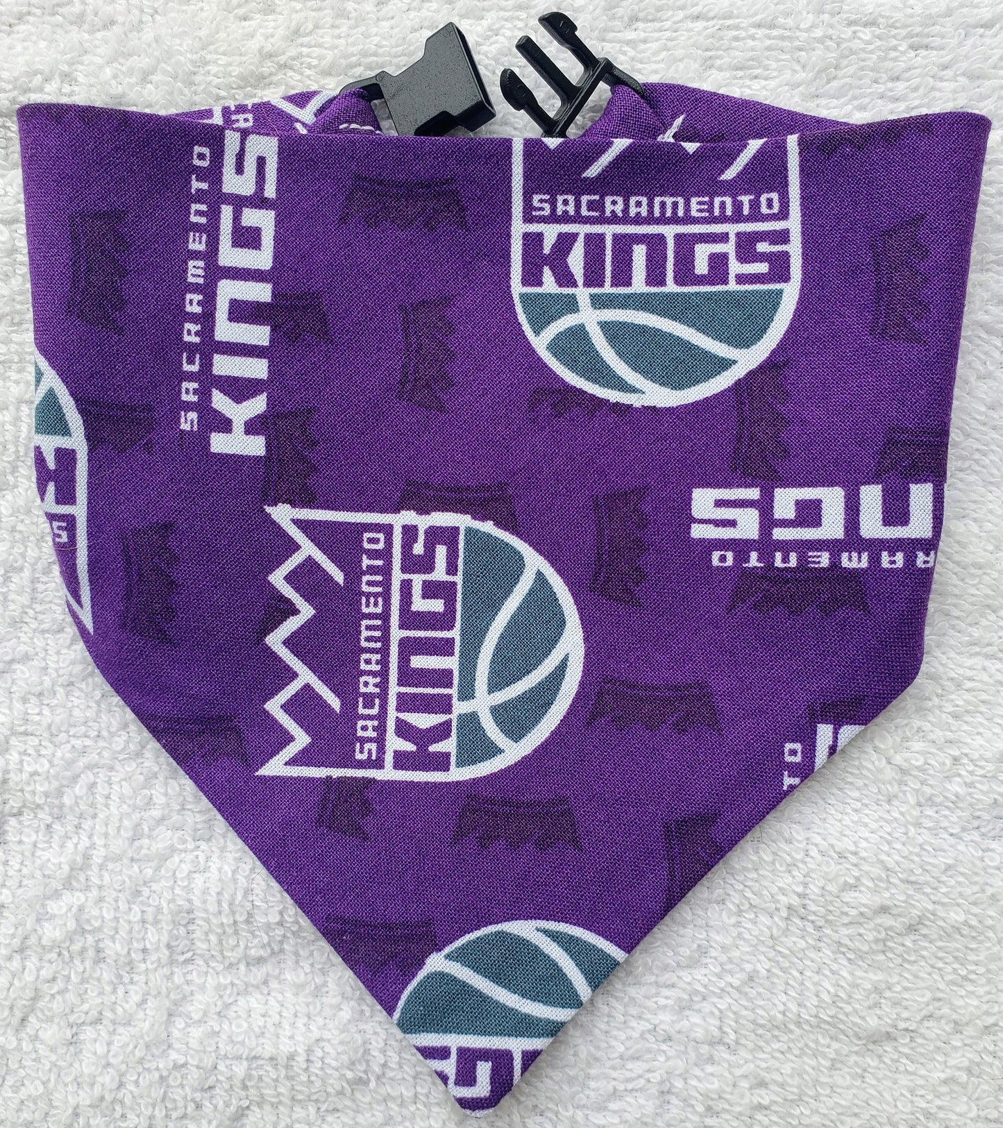 Clip on Dog Bandana With Buckle Pet Cat Bandanna Scarf SACRAMENTO KINGS Basketball nba Handmade to Order