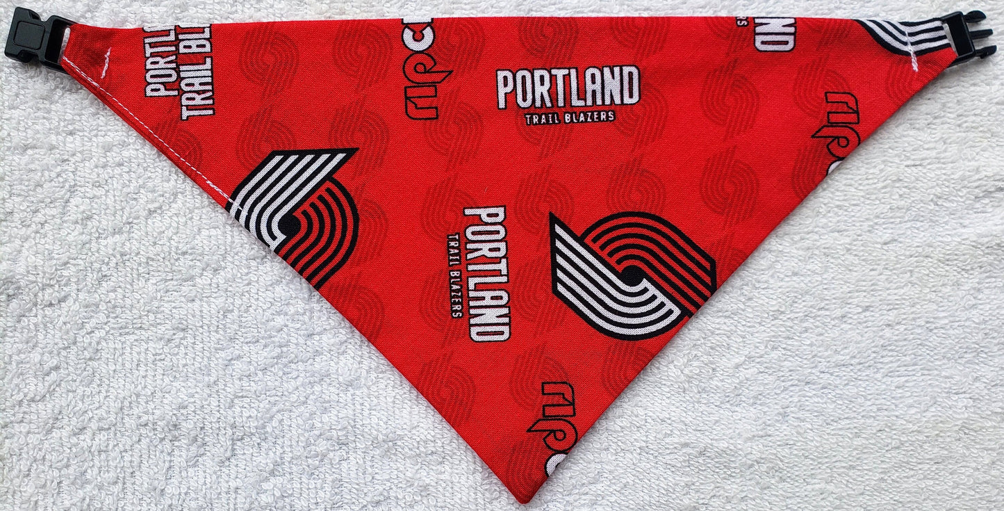PORTLAND TRAIL BLAZERS Basketball nba Clip on Dog Bandana With Buckle Pet Cat Bandanna Scarf Handmade to Order