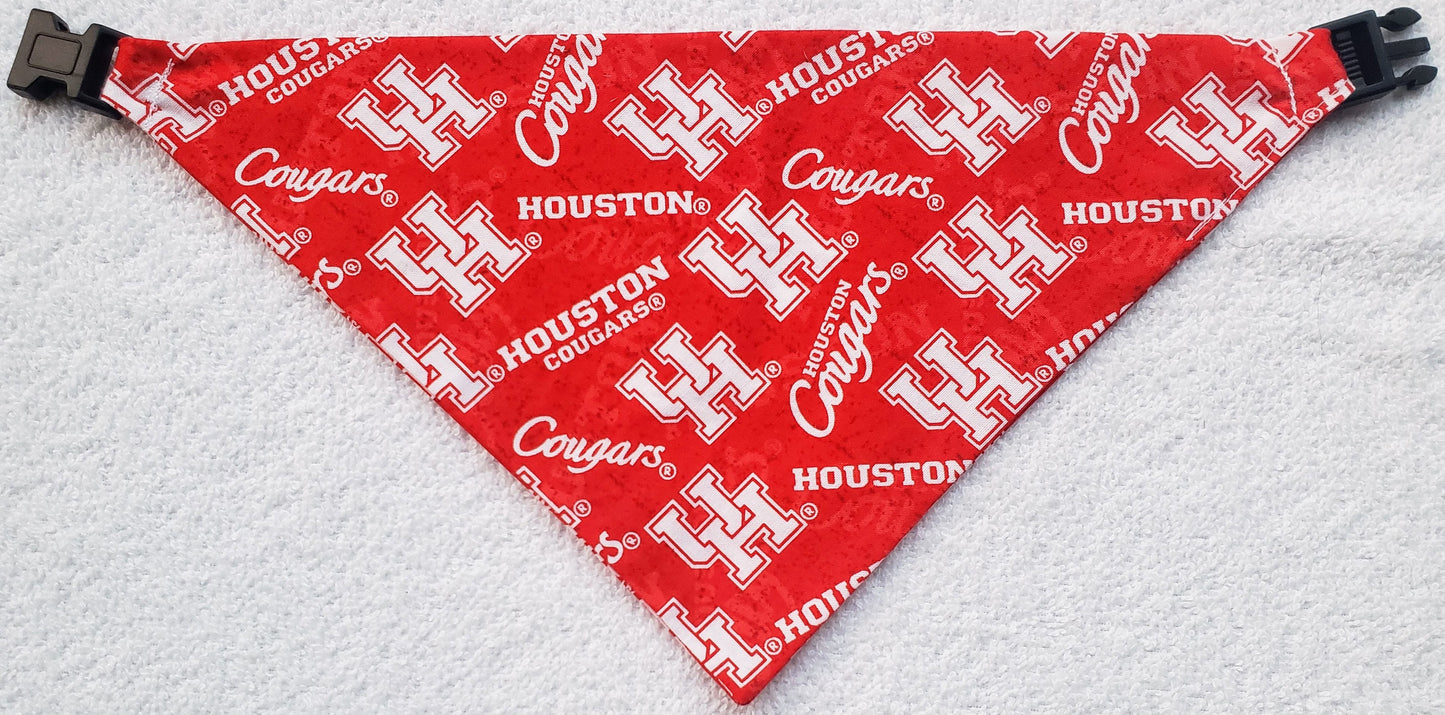 University of Houston Cougars Clip on Dog Bandana With Buckle Pet Cat Bandanna Scarf ncaa Handmade to Order